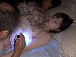 hentai em đùt 1cm