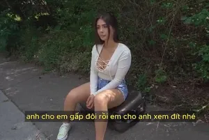 April Storm, cô bạn gái lừa dối, hướng dẫn bạn trai cách thủ dâm